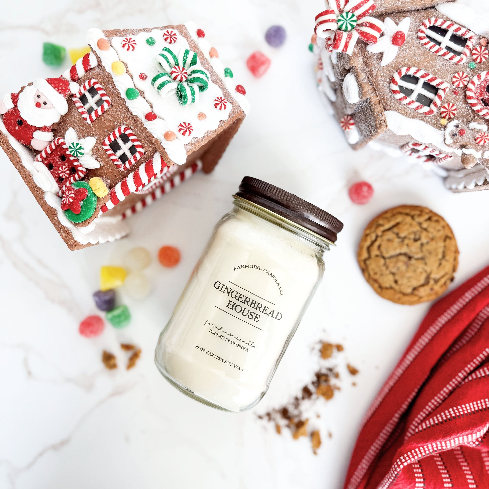 gingerbread candle, holiday fragrance, christmas candles, christmas collection, soy candles, scented candles, farmhouse candles. mason jar candles, antique candles, gingerbread house, gingerbread cookie