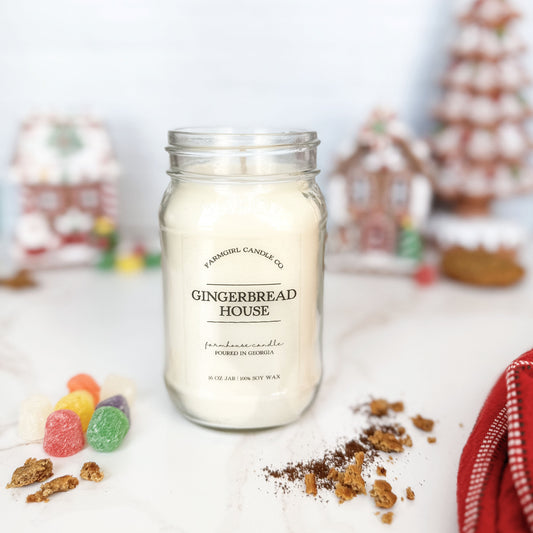 gingerbread candle, holiday fragrance, christmas candles, christmas collection, soy candles, scented candles, farmhouse candles. mason jar candles, antique candles, gingerbread house, gingerbread cookie